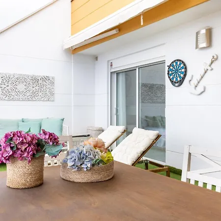 Апартаменти Eden Sunset Seaviews